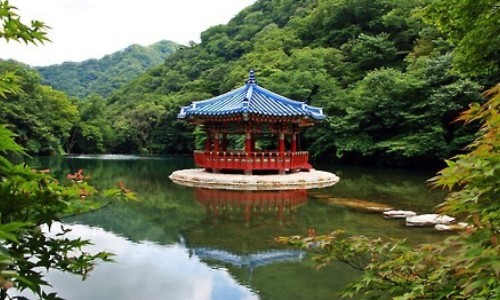 婴儿游泳馆加盟哪个品牌好些-婴乐士婴儿游泳馆网 | 泳乐宝婴儿游泳,乐樱婴儿童游泳池